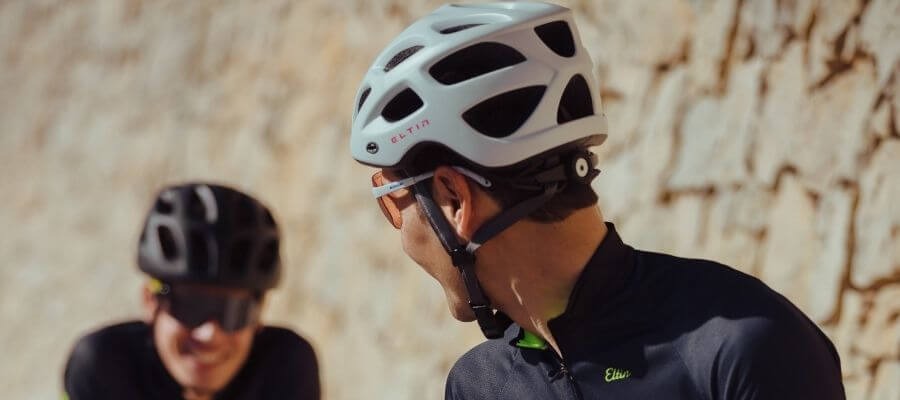 Cómo elegir el mejor casco de bicicleta - La Tercera